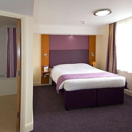 Premier Inn Bournemouth Central 외부 사진