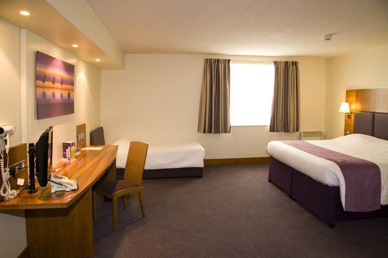Premier Inn Bournemouth Central 객실 사진