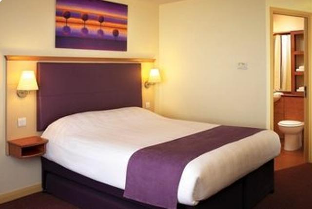 Premier Inn Bournemouth Central 객실 사진