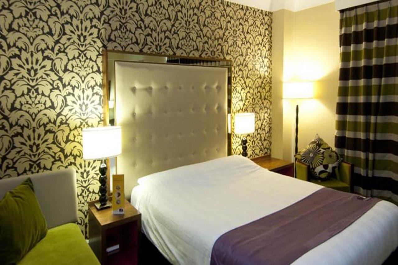 Premier Inn Bournemouth Central 외부 사진