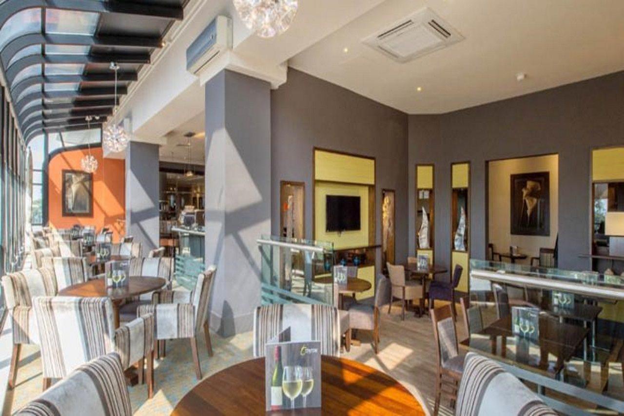 Premier Inn Bournemouth Central 외부 사진
