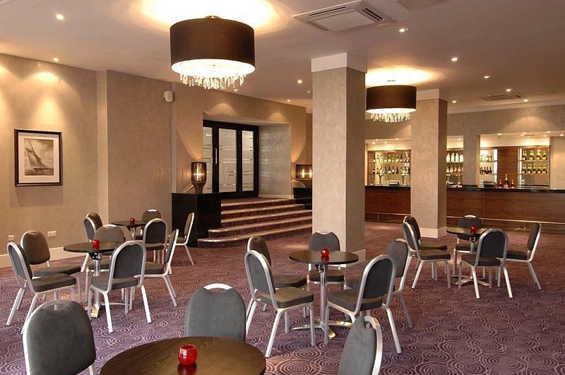 Premier Inn Bournemouth Central 외부 사진
